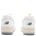 550 - White