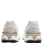 9060 - Sea Salt/Moonbeam/Turtledove