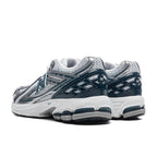 1906 (GS) - Silver Metallic/Deep Ocean
