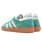 adidas Originals x Sporty & Rich Handball Spezial - Pantone/Core White/Gum