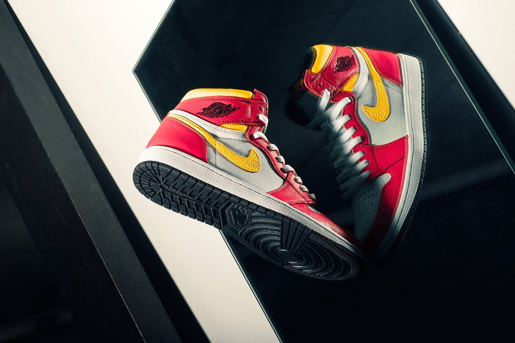 Air Jordan 1 Retro High OG - Light Fusion Red/Laser Orange