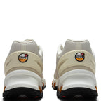 Air Max DN8 - Light Khaki/Monarch/Coconut Milk