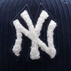 Chenille Pop 59FIFTY Fitted Hat - New York Yankees
