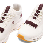Cloudnova 2 - Ivory/Maroon