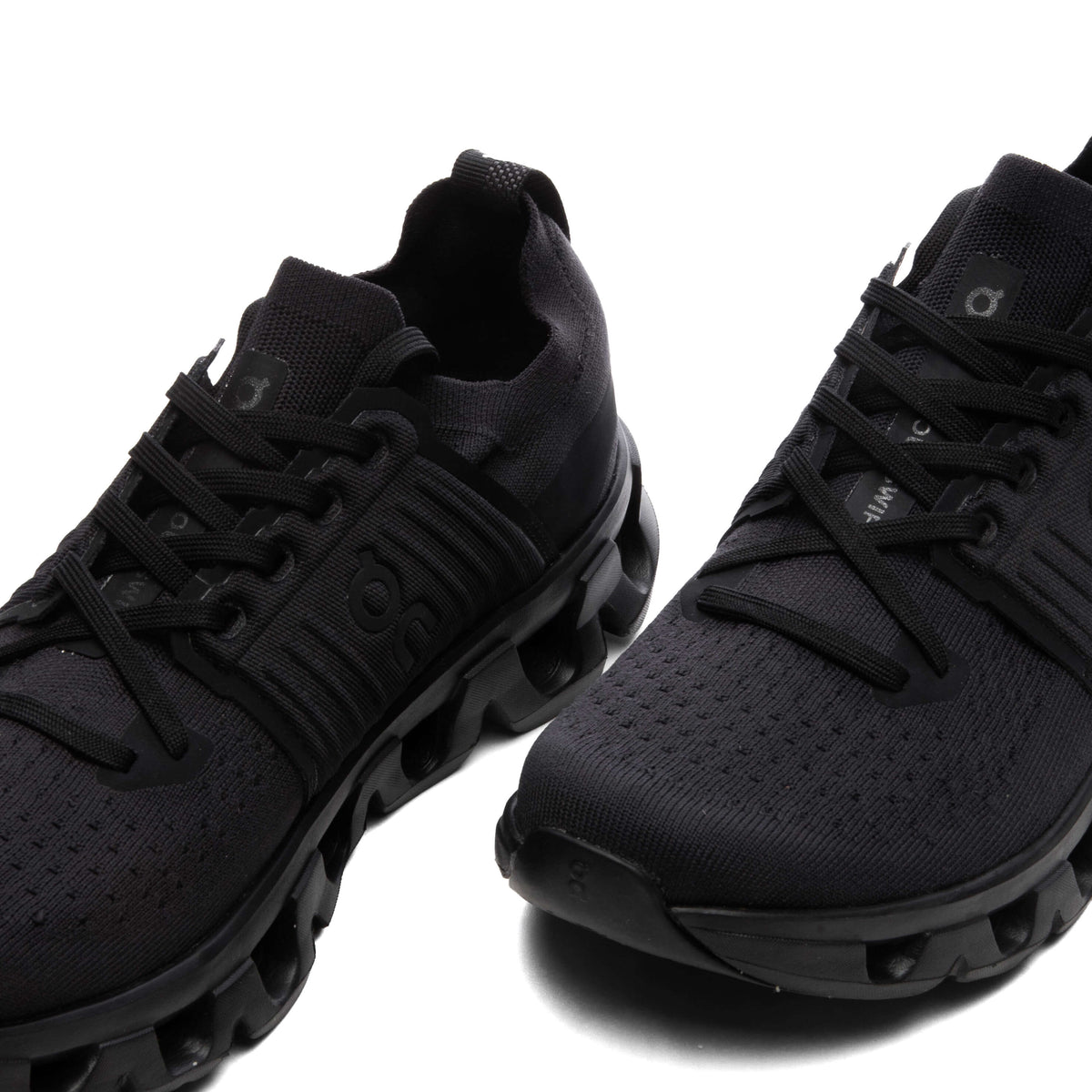 Cloudswift 4 - Black/Eclipse