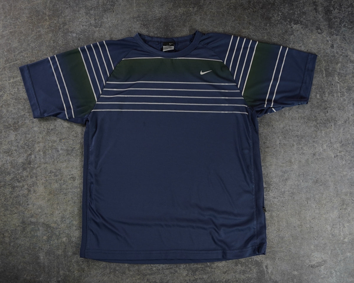 Nike Shirt (L)