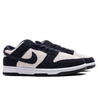 Dunk Low Retro SE - White/Black