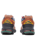 2002R 'Hiking Boot Pack' - Brown