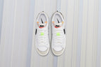 Blazer Low '77 Jumbo - White/Black/Sail