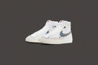 Blazer Mid '77 "Paint Splatter" - White/Black