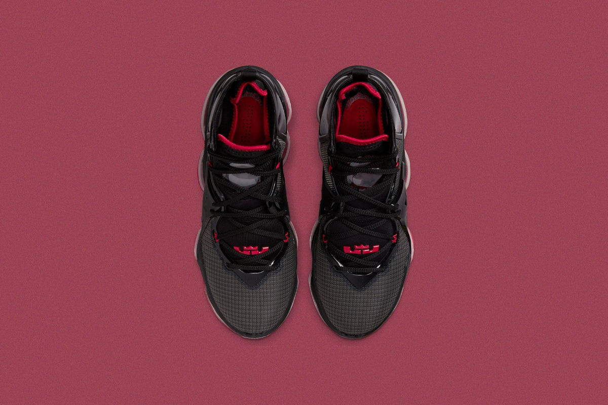 LeBron 19 - Black/University Red