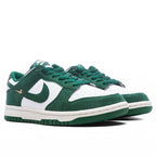 Women's Dunk Low 'Gorge Green' - Summit White/Gorge Green/Sail