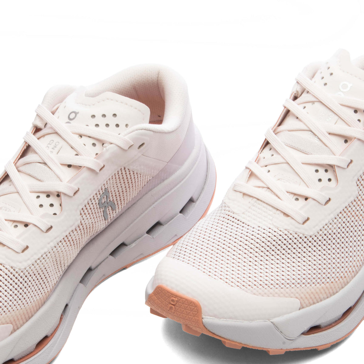 Women's Cloudultra 3 - Oyster/Ether