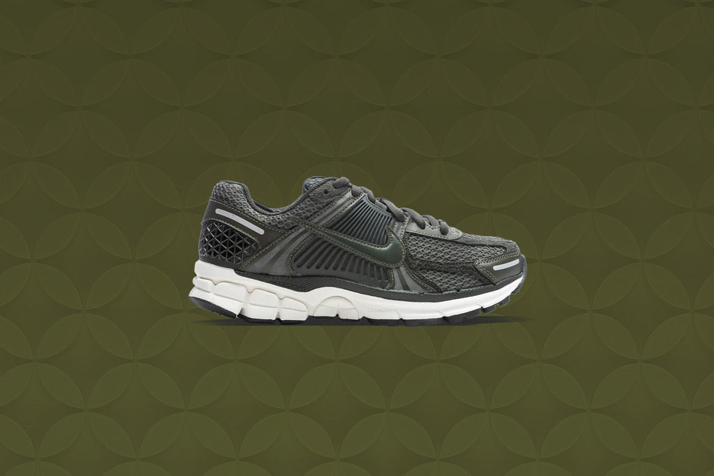 Women's Zoom Vomero 5 - Cargo Khaki/Sequoia/Metallic Silver
