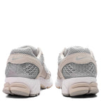 Zoom Vomero 5 - Light Orewood Brown/Light Smoke Grey/White