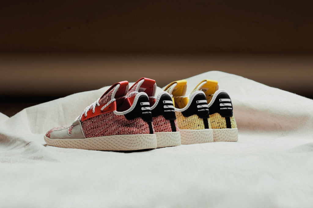 adidas Originals x Pharrell Williams 'Tennis HU v2' - Scarlet/White