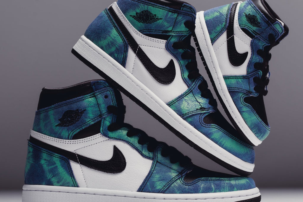 Air Jordan 1 High OG (TD) "Tie-Dye" - White/Black/Aurora Green