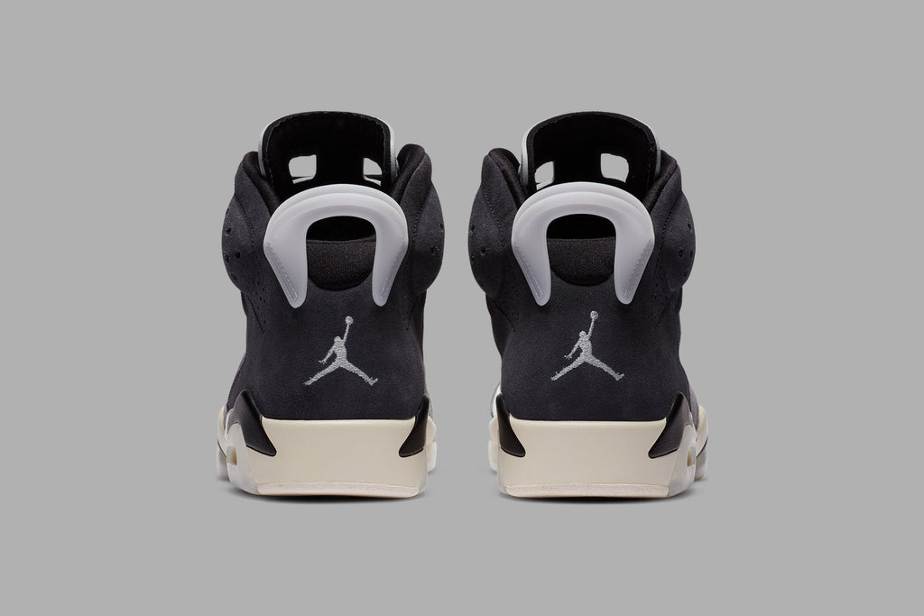 Women's Air Jordan 6 Retro "Light Smoke" - Black/Chrome