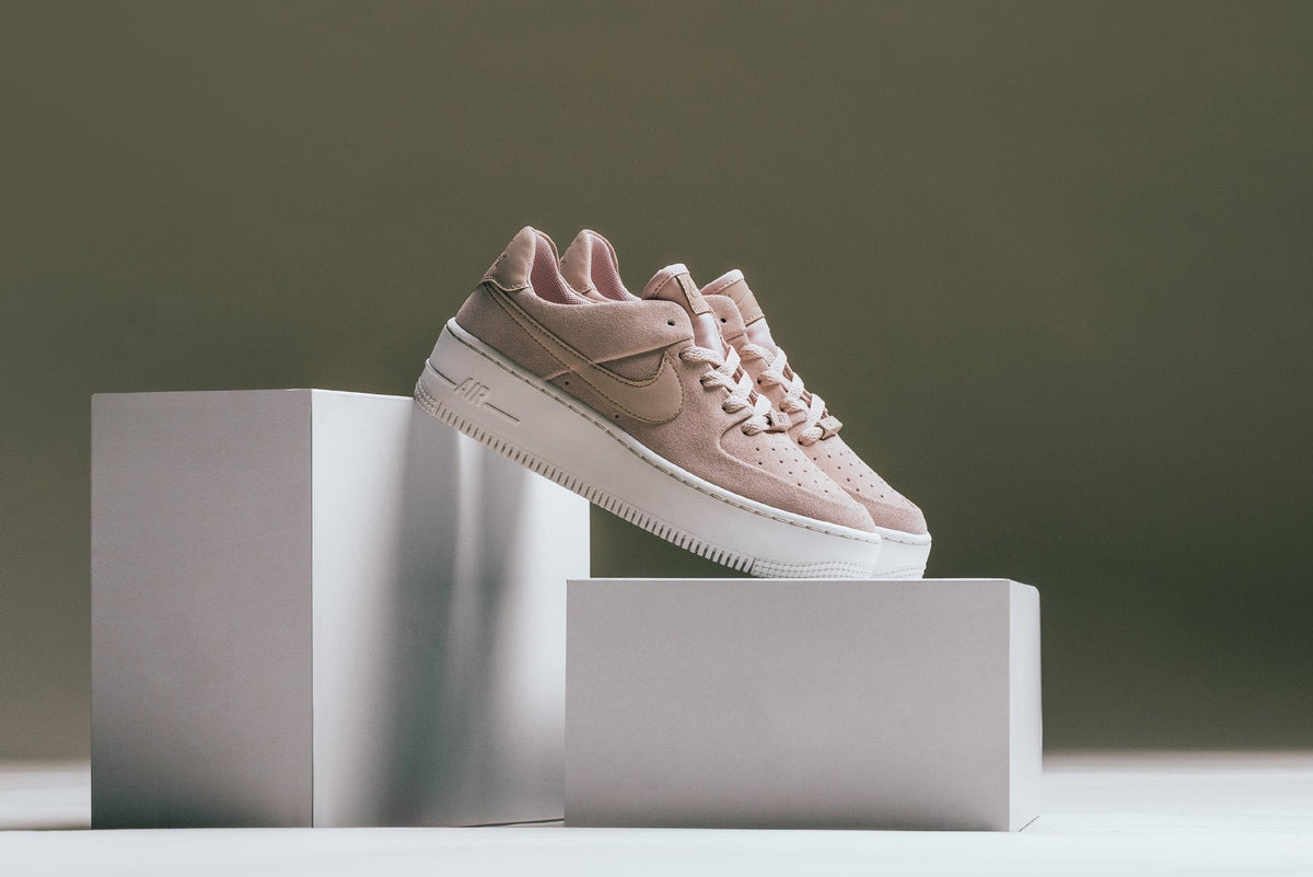 Women's Air Force 1 Sage Low - Particle Beige/Phantom