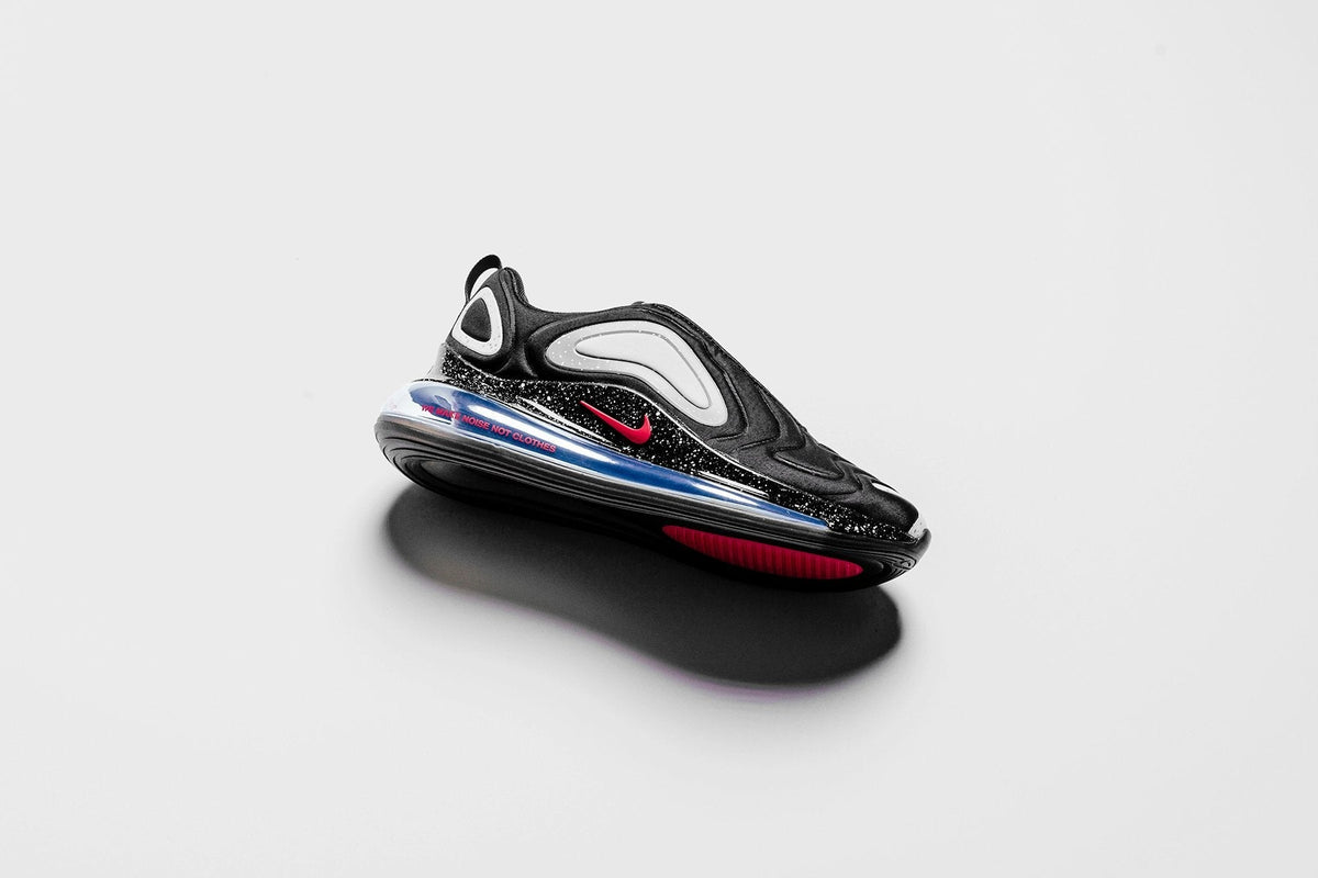 Nike x Undercover Air Max 720 - Black/University Red